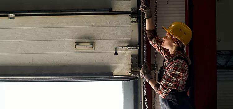 Addressing Common Garage Door Stoppage Issues in Overland Park, KS