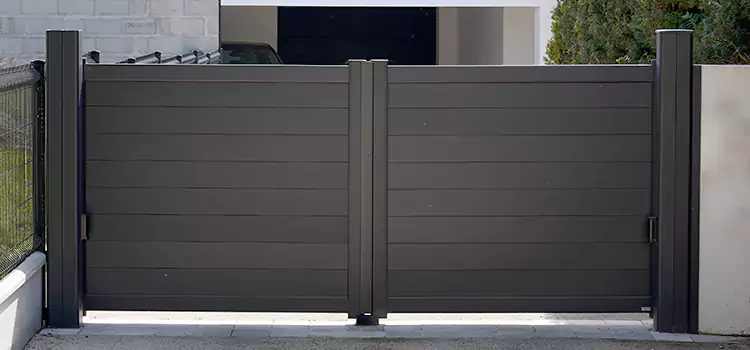Common Residential Gate Issues We Resolve in Overland Park, KS