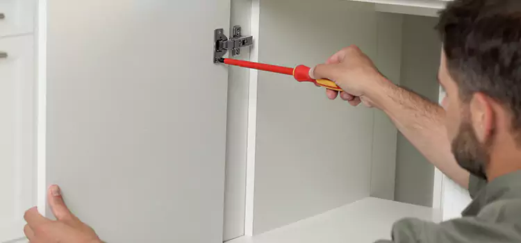 Screen Door Hinge Repair Overland Park